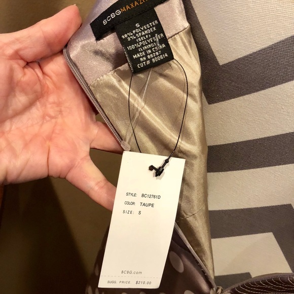 🆕 BCBG Taupe Polka Dot and Print Dress - Picture 4 of 6